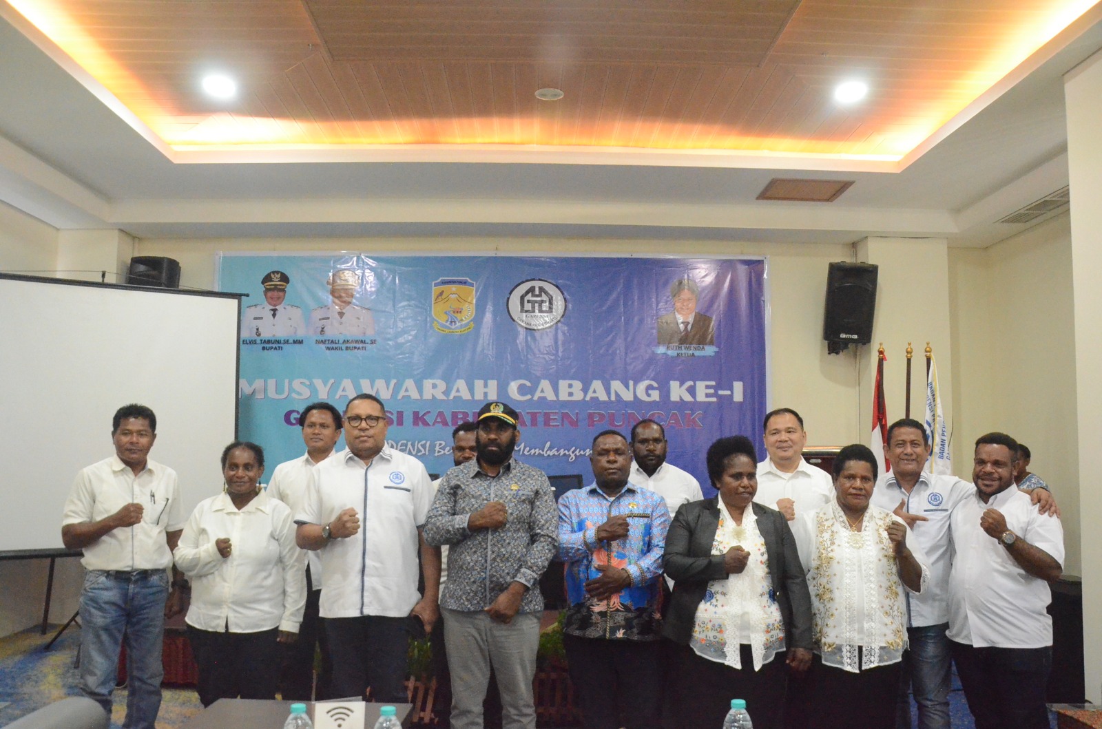 Resmi Pimpin Gapensi, Ruth Wenda Tekad Berdayakan Kontraktor Asli Puncak